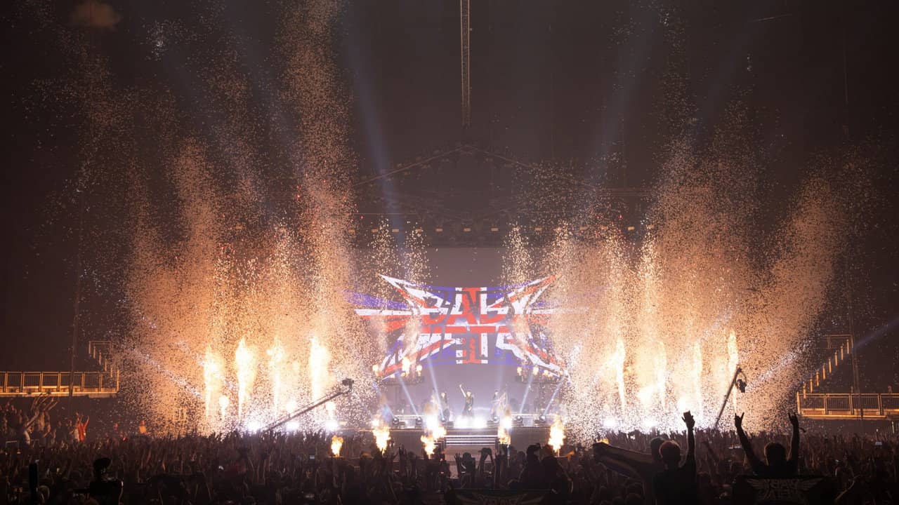 BABYMETAL - Live at The O2 London backdrop