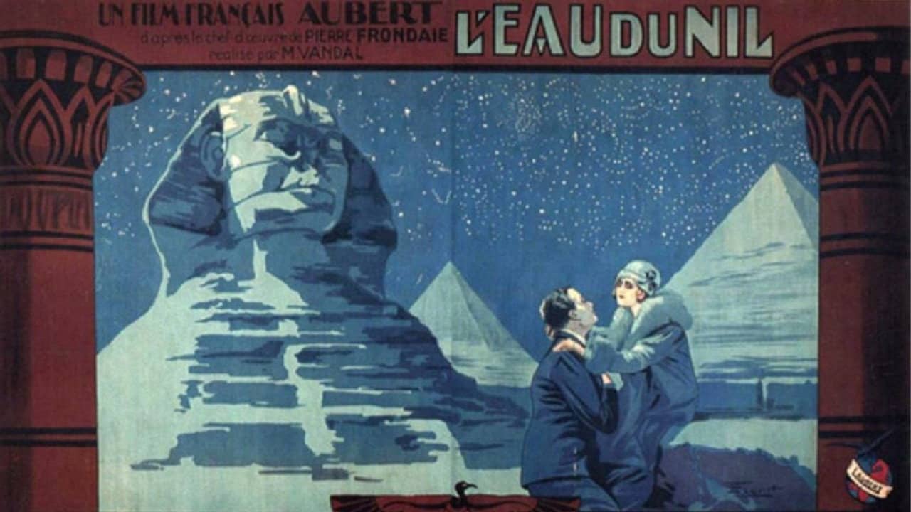 L'Eau du Nil backdrop