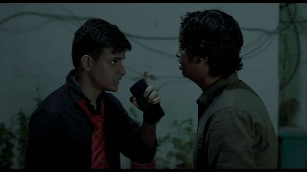 Naa Haq backdrop
