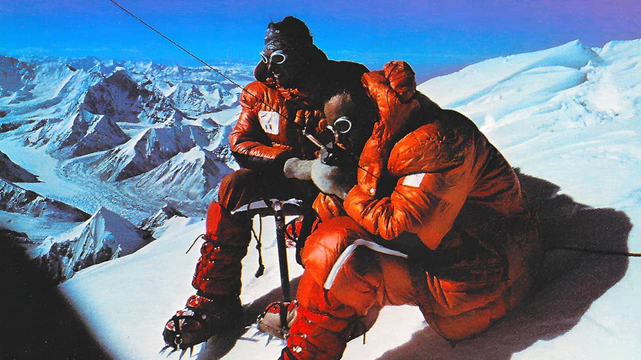 Everest 78, or the French on top of the world backdrop